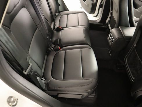 New 2026 Lincoln Corsair Premiere image 16