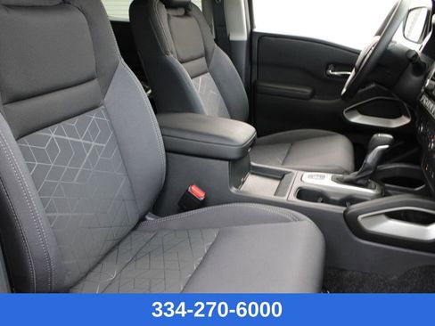 New 2026 Nissan Frontier SV image 21