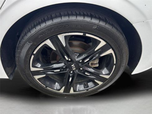 Used 2021 Kia K5 GT-Line FWD image 27