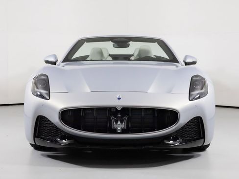 New 2026 Maserati GranCabrio Modena AWD/4WD image 14