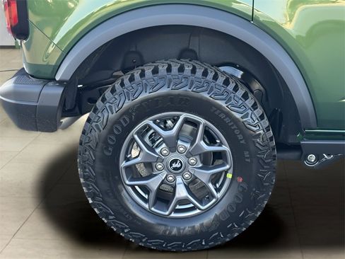 New 2025 Ford Bronco Badlands image 43