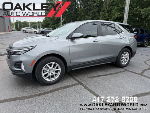 Used 2023 Chevrolet Equinox LT w/ Driver Convenience Package AWD/4WD image 1