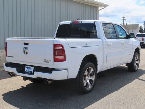 Used 2024 RAM 1500 Laramie AWD/4WD image 4