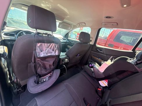 Used 2020 GMC Acadia SLE FWD image 10