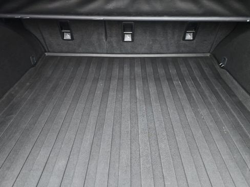 Used 2018 Subaru Outback 2.5i Limited image 17