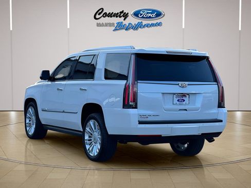 Used 2016 Cadillac Escalade Platinum AWD/4WD image 20