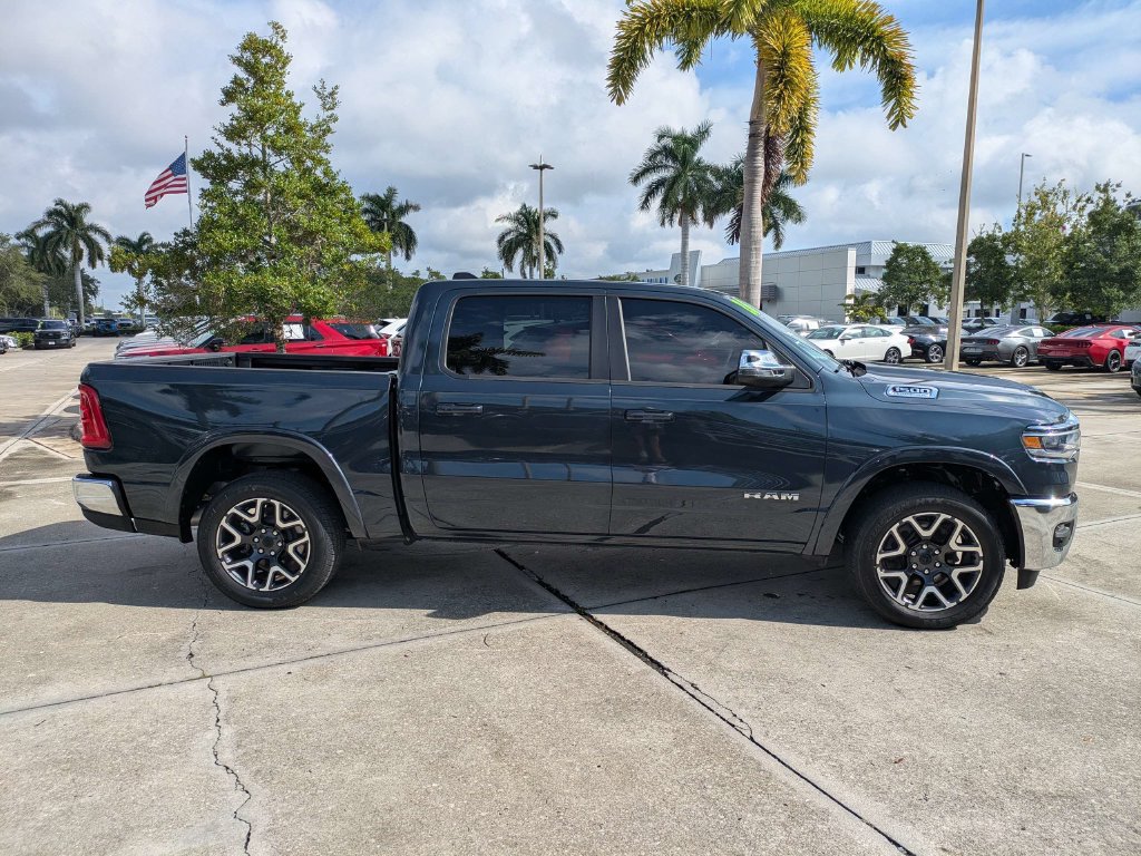 Used 2026 RAM 1500 Laramie AWD/4WD image 3