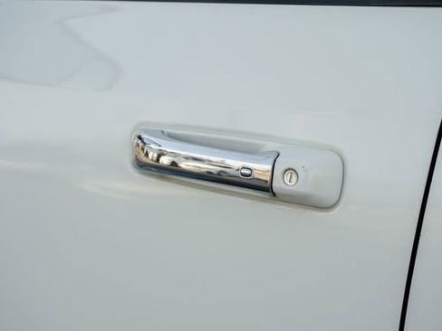 Used 2016 RAM 3500 Laramie Longhorn image 15