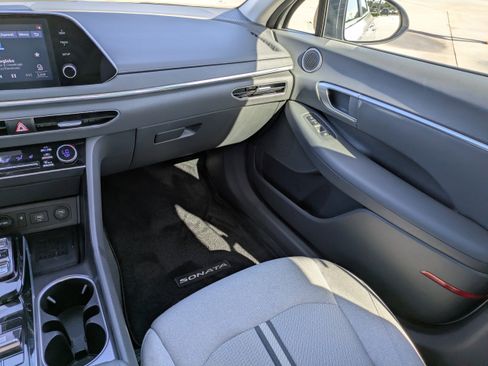 Used 2020 Hyundai Sonata SEL w/ Convenience Package image 13