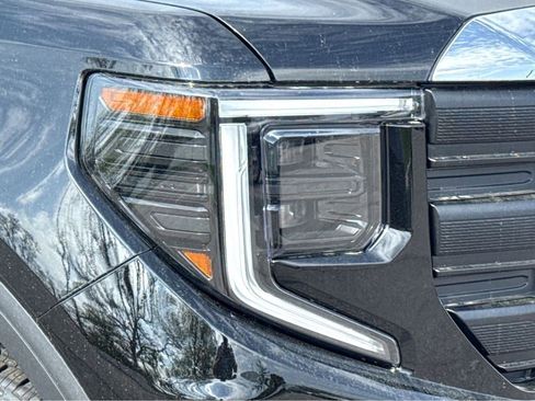 New 2026 GMC Sierra 1500 Pro w/ Pro Value Package AWD/4WD image 18