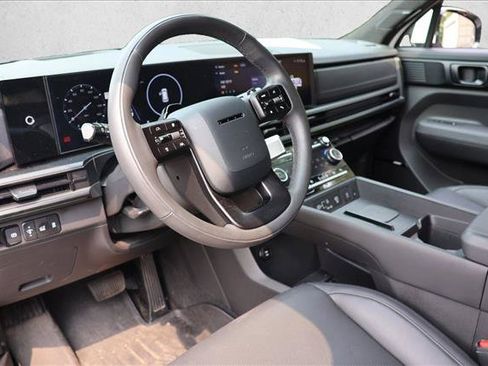 Used 2024 Hyundai Santa Fe Calligraphy AWD/4WD image 12