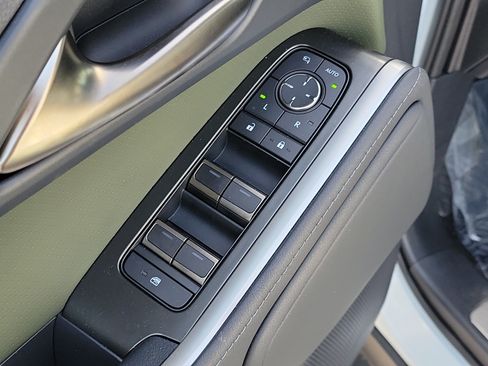 Used 2026 Lexus GX 550 AWD/4WD image 18