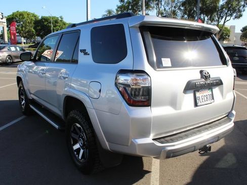 Certified 2024 Toyota 4Runner TRD Off-Road Premium w/ Moonroof Package AWD/4WD image 14