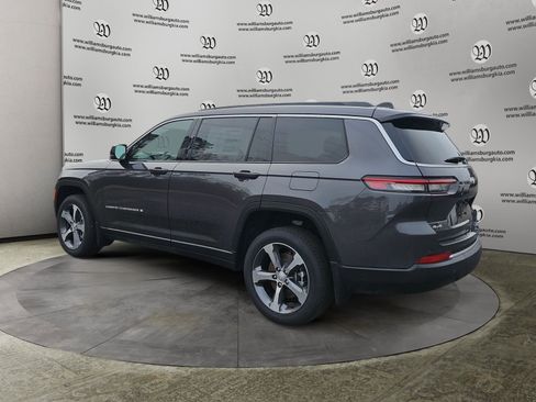 New 2026 Jeep Grand Cherokee L Limited w/ MOPAR Finishing Package AWD/4WD image 3