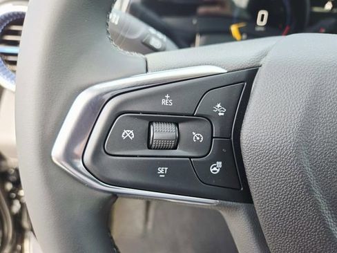 New 2026 Chevrolet Trax LT w/ Driver Confidence Package FWD image 16