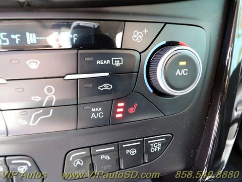 Used 2018 Ford Escape Titanium image 25