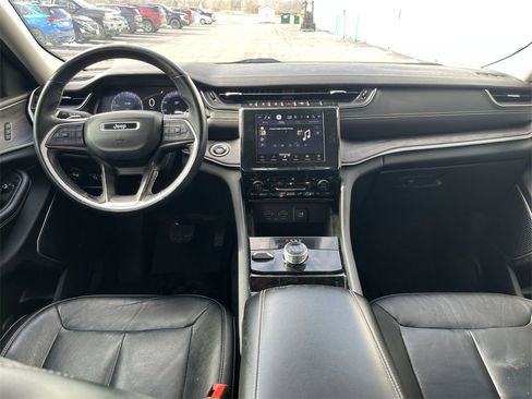 Used 2021 Jeep Grand Cherokee L Limited image 19