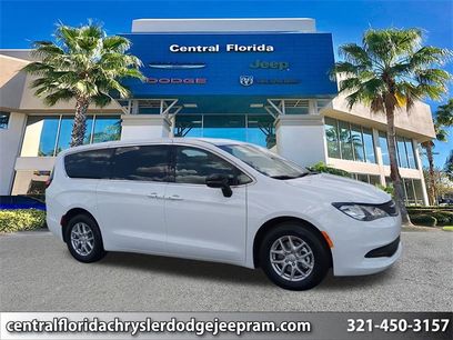 New 2026 Chrysler Voyager LX