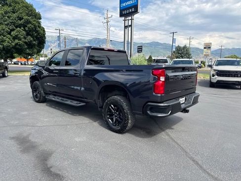 Used 2023 Chevrolet Silverado 1500 Custom Trail Boss w/ LPO, Dark Essentials Package AWD/4WD image 5
