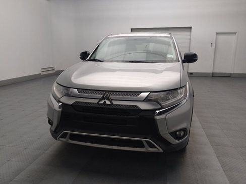 Used 2019 Mitsubishi Outlander SE image 15
