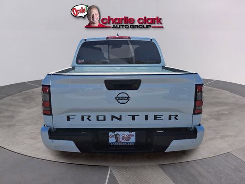 New 2026 Nissan Frontier SV w/ Tow Package AWD/4WD image 5