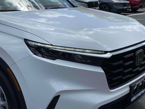 Used 2023 Honda CR-V EX image 9