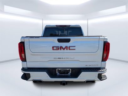 Used 2022 GMC Sierra 1500 Denali w/ Technology Package
