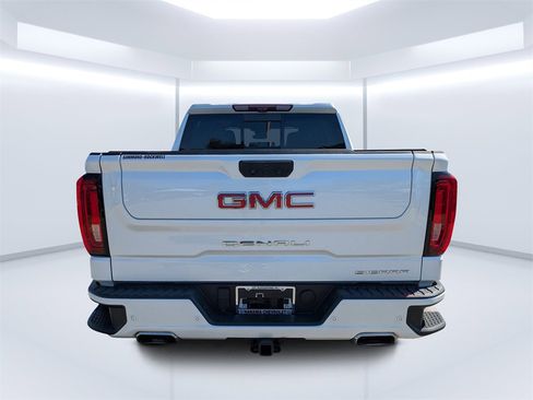 Used 2022 GMC Sierra 1500 Denali w/ Technology Package image 4