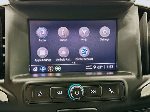 Used 2023 GMC Terrain SLE w/ Driver Convenience Package image 14