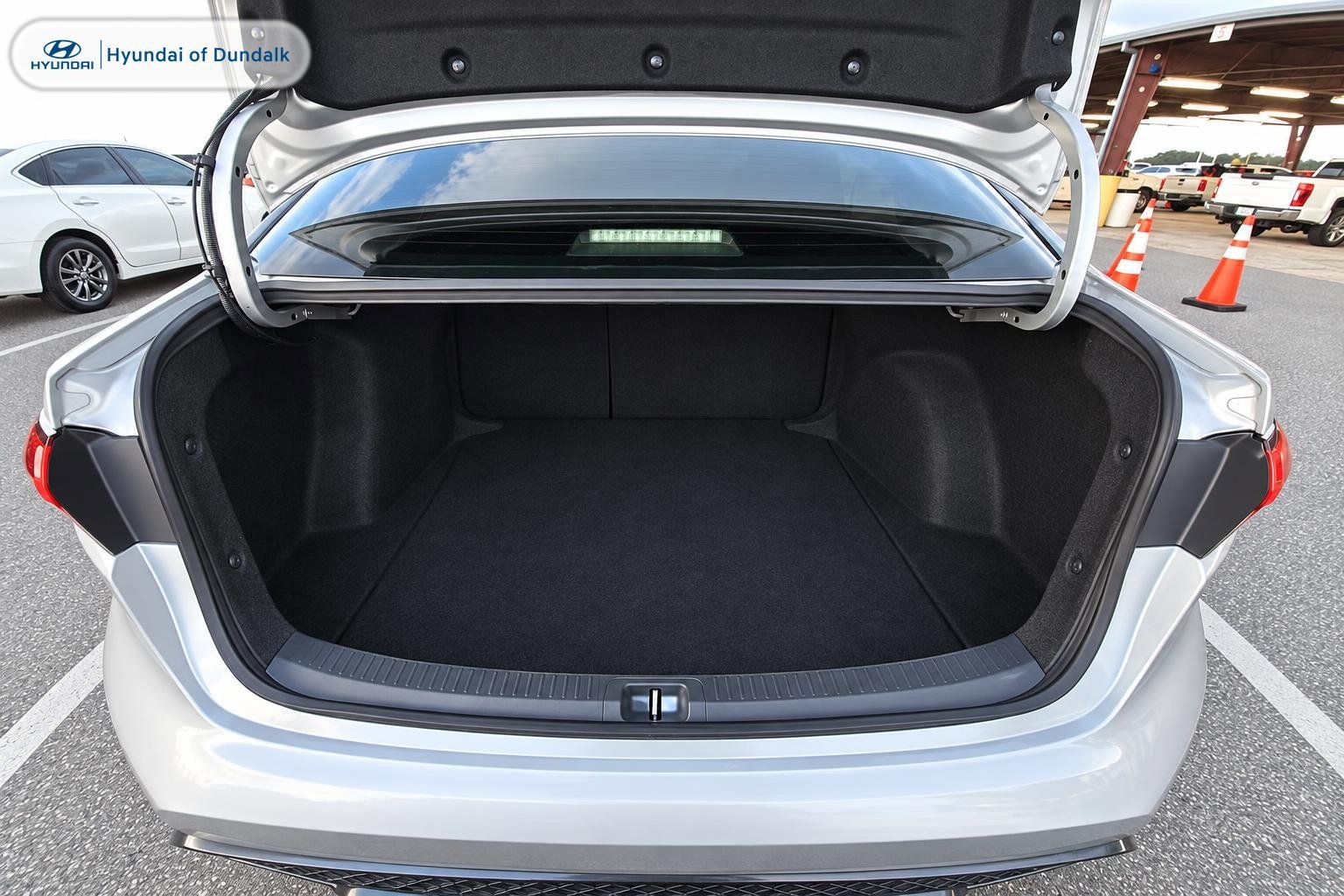 Used 2020 Toyota Corolla SE FWD image 12
