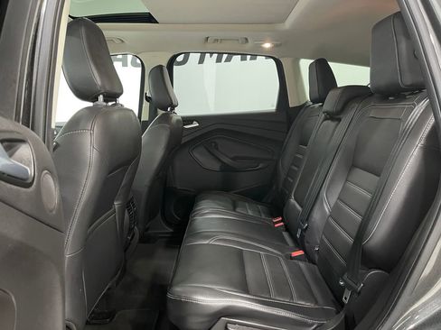 Used 2018 Ford Escape Titanium w/ Ford Safe & Smart Package image 30