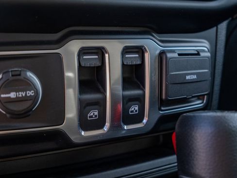 Used 2022 Jeep Wrangler Sport S image 11