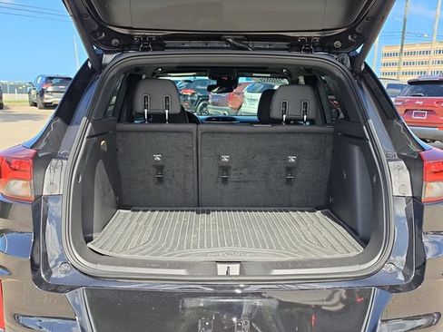 Used 2023 Chevrolet TrailBlazer RS w/ Sun and Liftgate Package FWD image 7