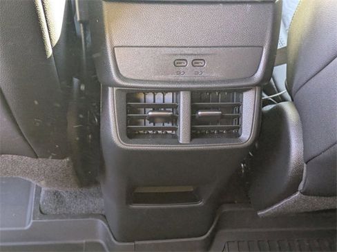 New 2026 Chevrolet Equinox LT image 31