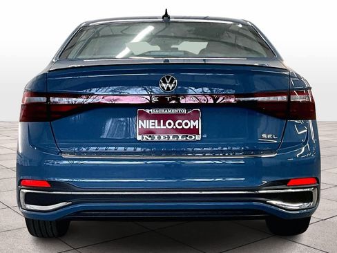 New 2026 Volkswagen Jetta SEL image 6
