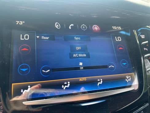 Used 2015 Cadillac Escalade ESV Luxury image 55