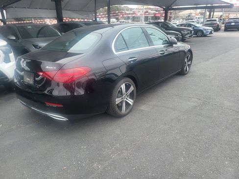 Used 2025 Mercedes-Benz C 300 4MATIC Sedan image 4