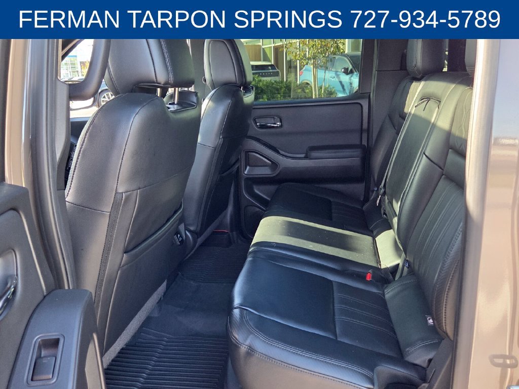 Used 2022 Nissan Frontier PRO-4X w/ Pro-4X Premium Package AWD/4WD image 11