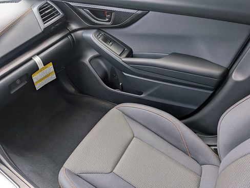 Used 2022 Subaru Crosstrek 2.0i Premium AWD/4WD image 17