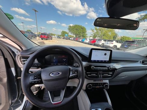 Used 2025 Ford Escape Active AWD/4WD image 36