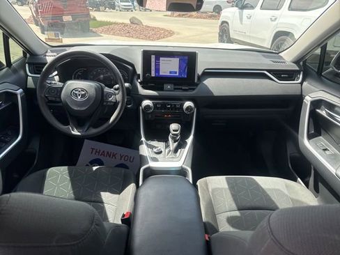 Used 2023 Toyota RAV4 AWD Hybrid image 12