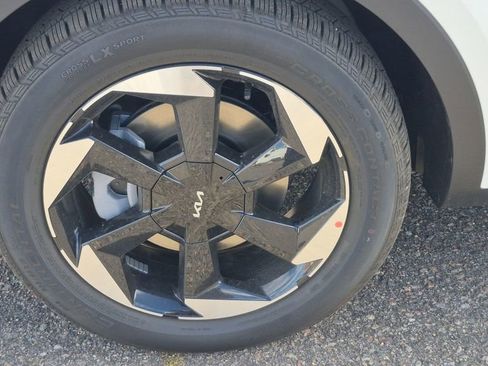 New 2026 Kia Sorento EX image 18