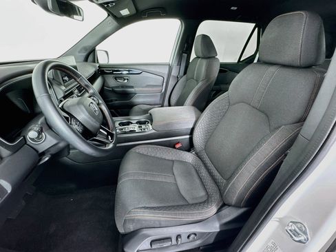 Certified 2023 Honda Pilot Sport image 20