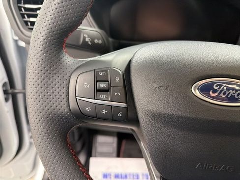 Used 2023 Ford Escape ST-Line w/ Tech Pack #1 image 16