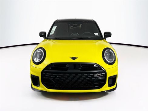 Used 2025 MINI Cooper S FWD image 9