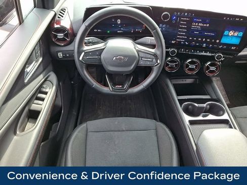 Used 2024 Chevrolet Blazer EV RS AWD/4WD image 3