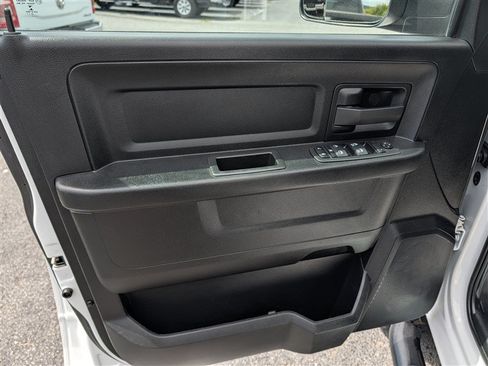 Used 2022 RAM 2500 Tradesman AWD/4WD image 17