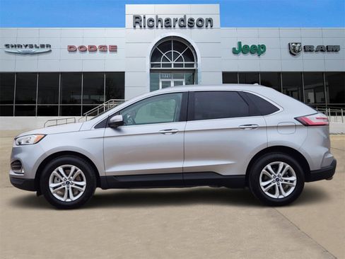 Used 2020 Ford Edge SEL image 3