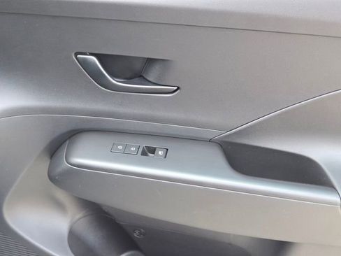 Used 2024 Hyundai Kona SEL FWD image 22