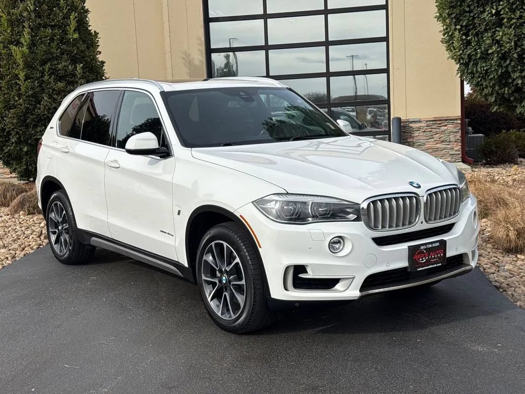 Used 2017 BMW X5 xDrive40e AWD/4WD image 3